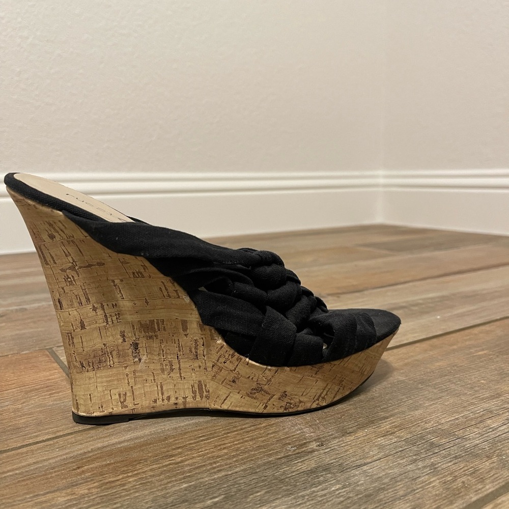 Open Toed Wedge - Picture 3 of 5